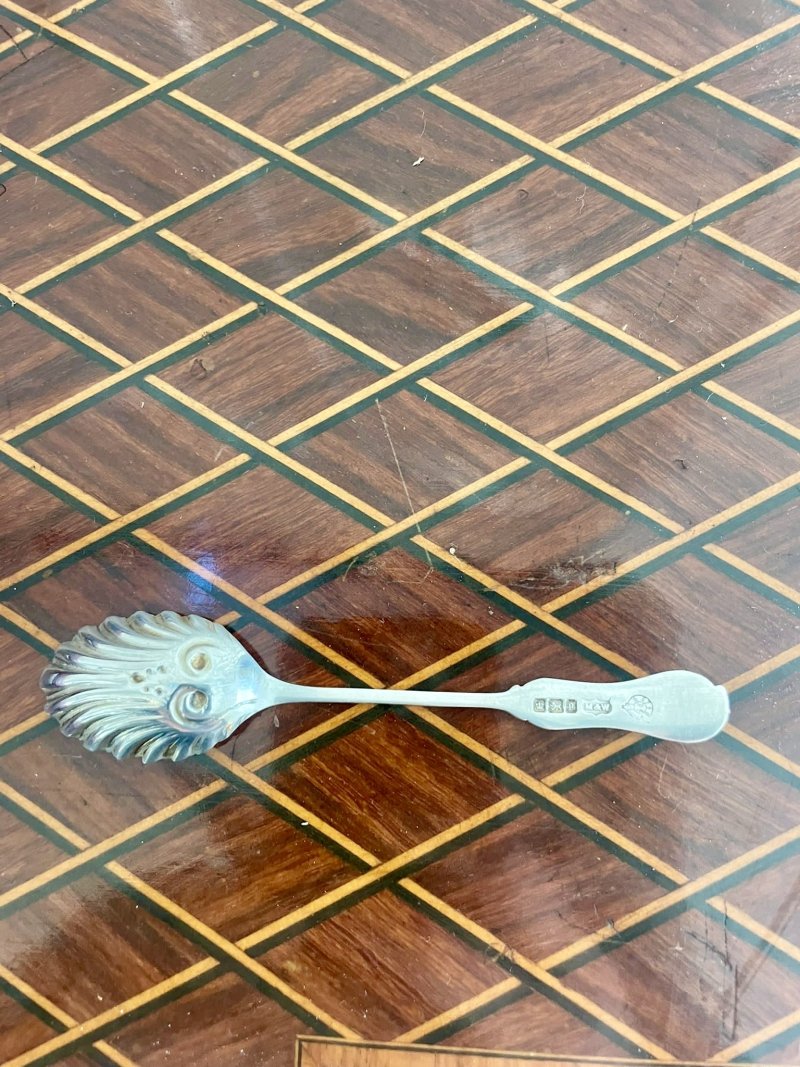 Set of Quality Antique Victorian Solid Silver Spoons and Sugar Tongs - Image 10